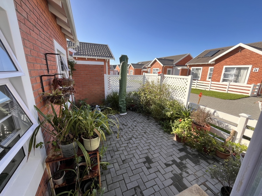 2 Bedroom Property for Sale in Fairview Eastern Cape
